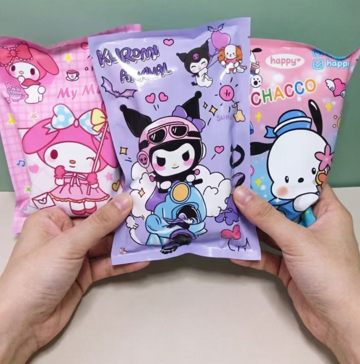 Kawaii Cartoon Mystery Blind B - Home Office Student avaliação e preço