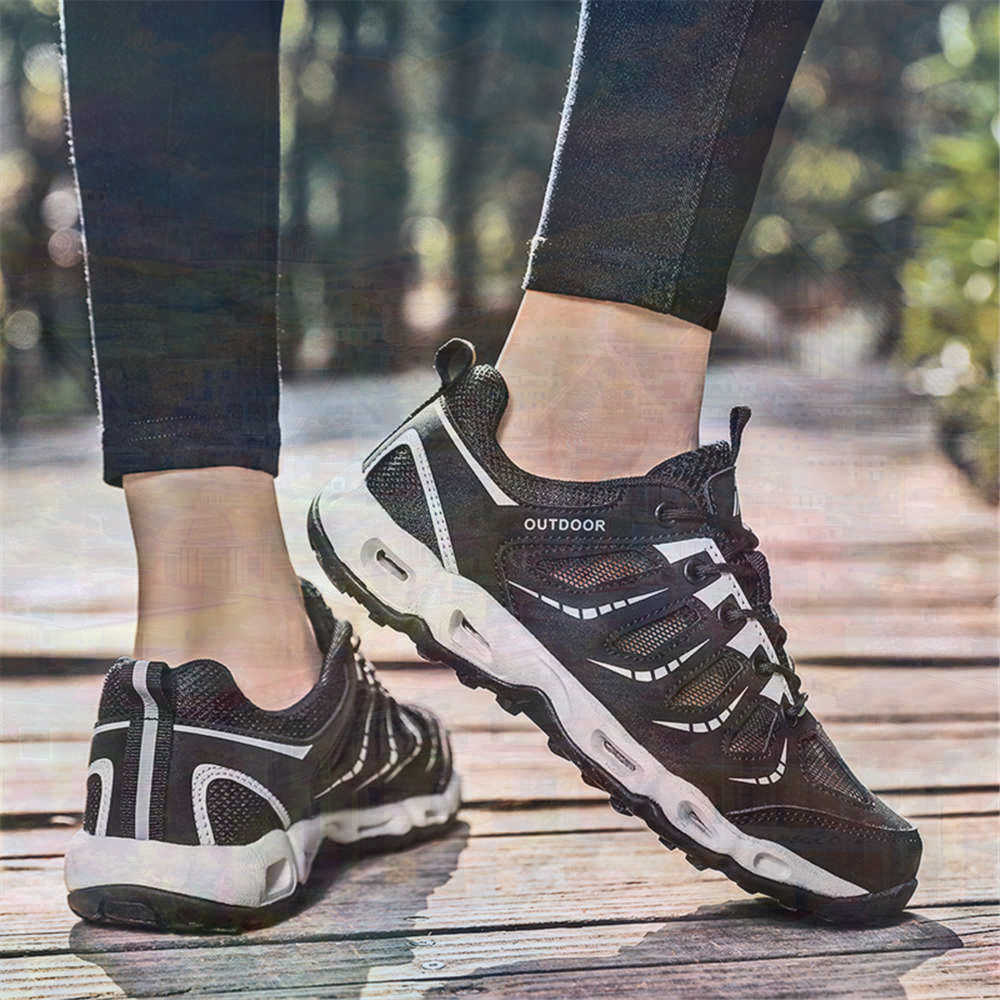 Sumer Round Tip Silver Sneaker - Home Office Expenses avaliação e preço