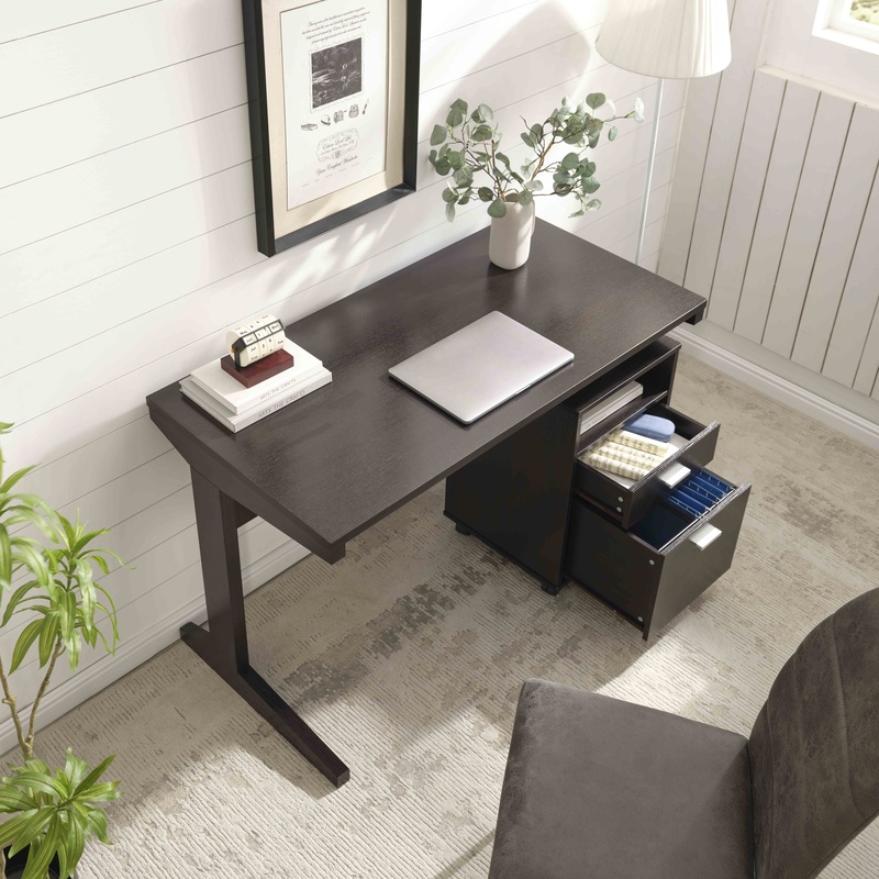 Home Office Desk with Modesty  - Home Office With Two Desks avaliação e preço