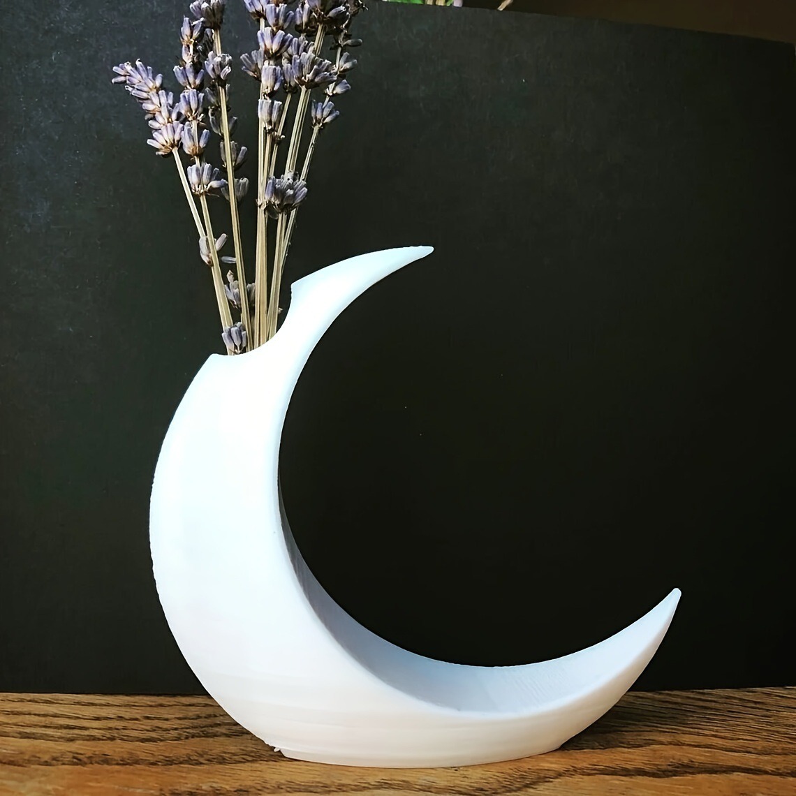 Two fashionable moon-style vas - Home Office With Two Desks avaliação e preço